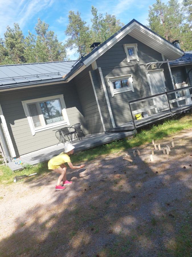Villa Aleksi With Sauna Rovaniemi Bagian luar foto